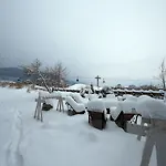 Mpm Sport Ski-in, Ski-out