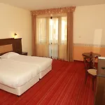 Mpm Sport Ski-in, Ski-out Hotel