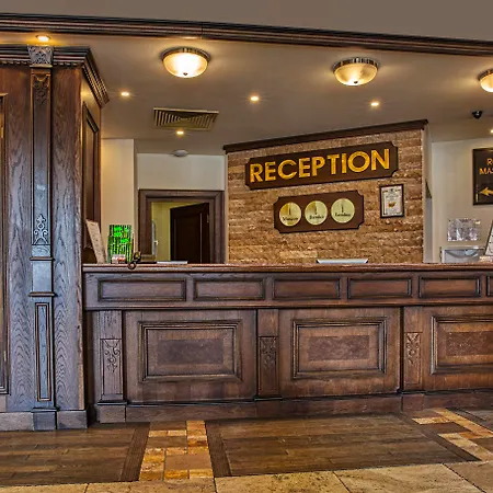 Mpm Sport Ski-in, Ski-out Banszko