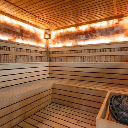 Mpm Sport Ski-in, Ski-out Hotel 5*