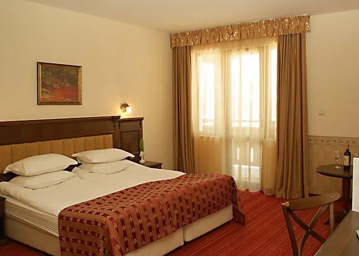 Mpm Sport Ski-in, Ski-out 5* בנסקו